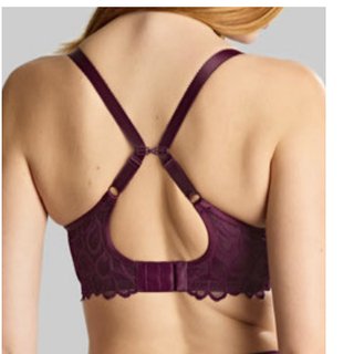 Allure Spacer convertible racerback detail
